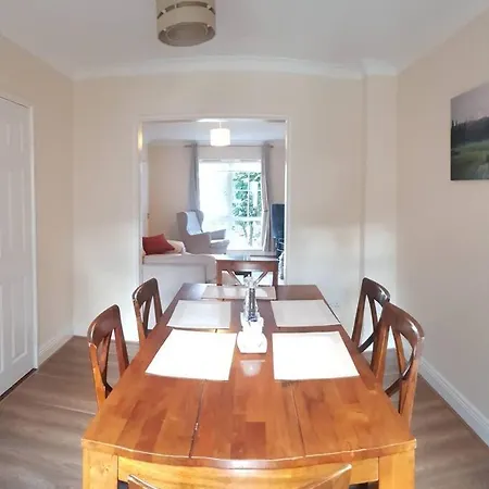 Holiday home 3 Bedroom 3 Bathroom House, Dublin *